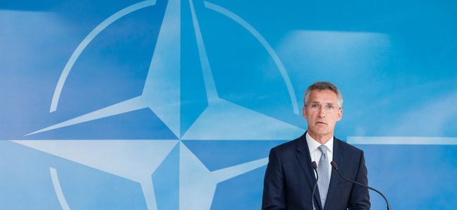 Черногория подписала протокол о вступлении в НАТО