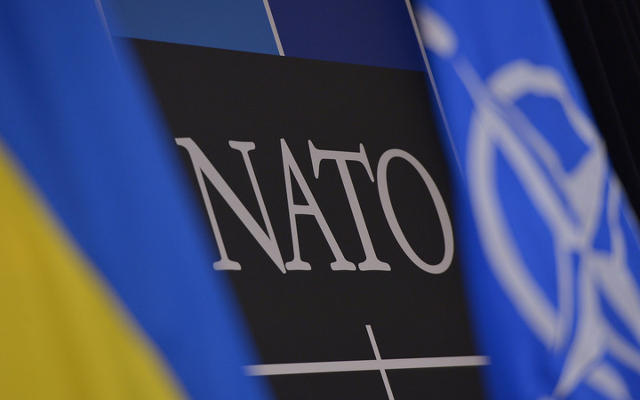 Порошенко проведёт референдум о вступлении Украины в НАТО
